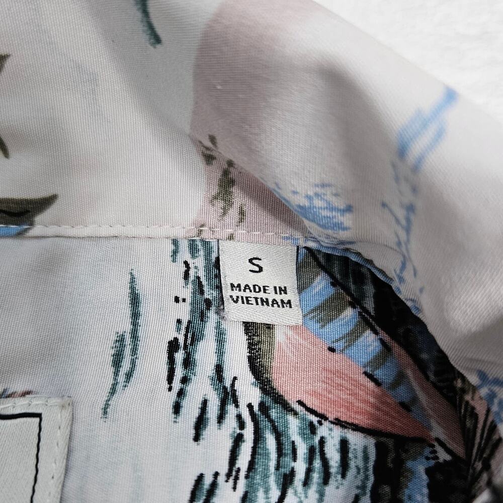 Milano Bay Mens Small Hawaiian Button UP Shirt Tropical Vacation Resort Beach - Picture 9 of 14